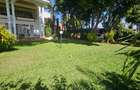 5 Bed House with En Suite in Runda - 2