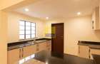 4 Bed Townhouse in Parklands - 7