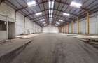 14,000 ft² Warehouse with Parking in Industrial Area - 5