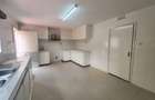 5 Bed Townhouse with En Suite at Lavington - 10