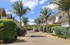 4 Bed Townhouse with En Suite in Kiambu Road - 3