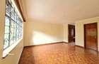 4 Bed Townhouse with En Suite in Westlands Area - 9