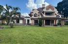 5 Bed House with En Suite in Runda - 1