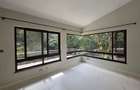 3 Bed Townhouse with En Suite at Spring Valley - 15