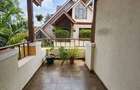 5 Bed Townhouse with En Suite at Lavington Green - 12