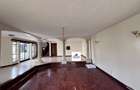 5 Bed Townhouse with En Suite in Westlands Area - 8