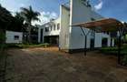 5 Bed House with En Suite at Old Runda - 1