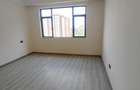 3 Bed Apartment with Swimming Pool in Kilimani - 9