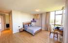 Serviced 2 Bed Apartment with En Suite at Brookside Drive - 15