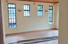 5 Bed Townhouse with En Suite in Lavington - 16