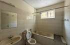 3 Bed Apartment with En Suite in Westlands Area - 12