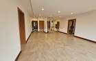 3 Bed Apartment with En Suite at Nairobi - 10