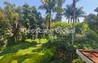 5 Bed House with En Suite in Runda - 1