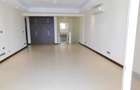 3 Bed Apartment with En Suite at City Mall - 16