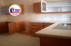 3 Bed Apartment with En Suite in Nyali Area - 8