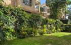 5 Bed Townhouse with En Suite at Lavington Green - 1