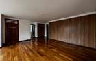 5 Bed Townhouse with En Suite at Lavington Green - 7