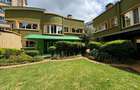 4 Bed Townhouse with En Suite at Riverside Drive - 14