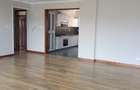 3 Bed Apartment with En Suite in Riverside - 2