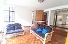 5 Bed Townhouse with En Suite at Lavington - 4