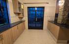 4 Bed Townhouse with En Suite in Lavington - 10