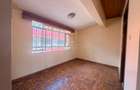 5 Bed Townhouse with En Suite in Nyari - 12