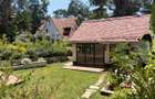1 Bed House with En Suite at Karen - 4