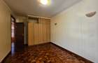 5 Bed Townhouse with En Suite in Kileleshwa - 15