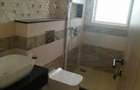 2 Bed Apartment with En Suite at 4 Ave - 6