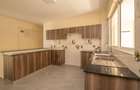 4 Bed Apartment with En Suite at 4Th Parklands - 8