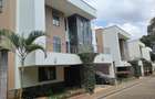 5 Bed Townhouse with En Suite at Lavington - 4