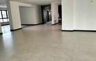 5 Bed Apartment with En Suite in Spring Valley - 17