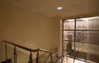5 Bed Townhouse with En Suite in Lavington - 12