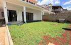 4 Bed Townhouse with En Suite in Westlands Area - 16