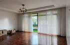 3 Bed Apartment with En Suite in Riverside - 3