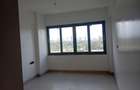 4 Bed Apartment with En Suite at Desai Road - 6