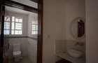5 Bed House with En Suite in Runda - 8