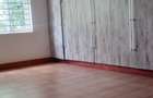 6 Bed House at Rosslyn Lone Tree - 18