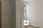 3 Bed Apartment with En Suite at Prp7+494 - 8