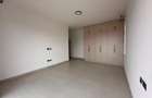 3 Bed Apartment with En Suite at Brookside Drive - 7