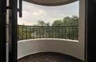 3 Bed Apartment with En Suite in Riverside - 1
