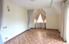 4 Bed Townhouse with En Suite at Lavington - 4