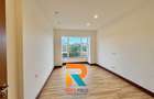 3 Bed Apartment with En Suite in Parklands - 9