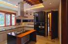 6 Bed House with En Suite at Panafrican Road - 20