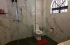 4 Bed House with En Suite in Spring Valley - 13
