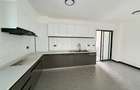 4 Bed Apartment with En Suite at Valley Arcade - 4