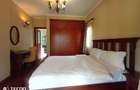 4 Bed Townhouse with En Suite at Windsor Ridgeways - 20