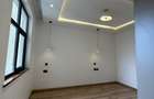 3 Bed Apartment with En Suite at Riverside Drive - 9