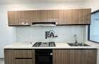 3 Bed Apartment with En Suite at Riverside Drive - 6
