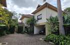 5 Bed Townhouse with En Suite at Lavington Green - 2